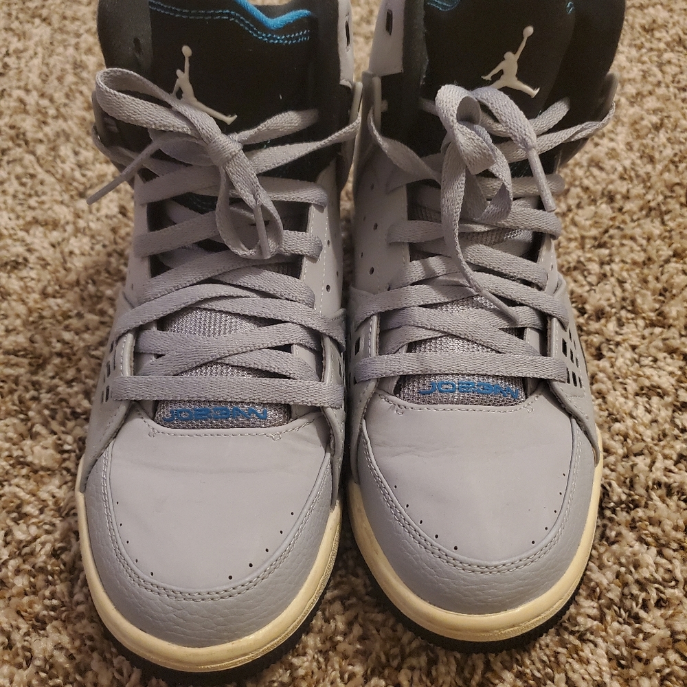 Mens shoe